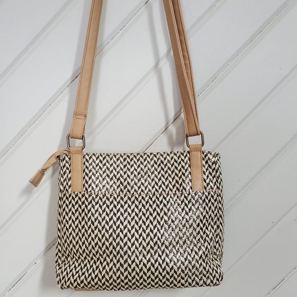 SUN 'N' SAND Black Natural Straw Crossbody - Picture 10 of 10